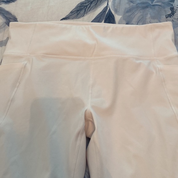 Women’s ATHLETA Leggings - Picture 5 of 12